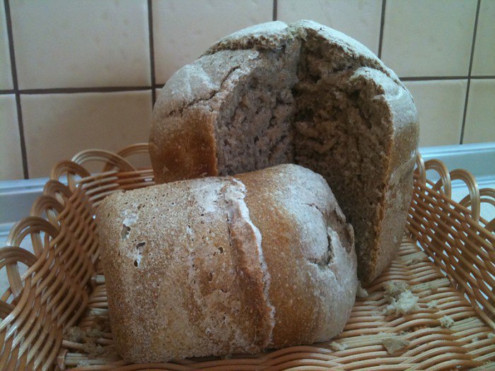 Как приготовить хлеб на закваске в хлебопечке?