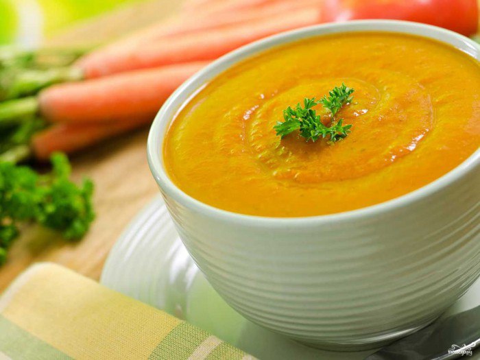 Как приготовить морковный суп-пюре со сливками и карри?