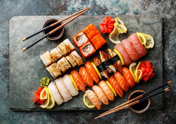Какие начинки для суши можно использовать, а также способы их приготовления?