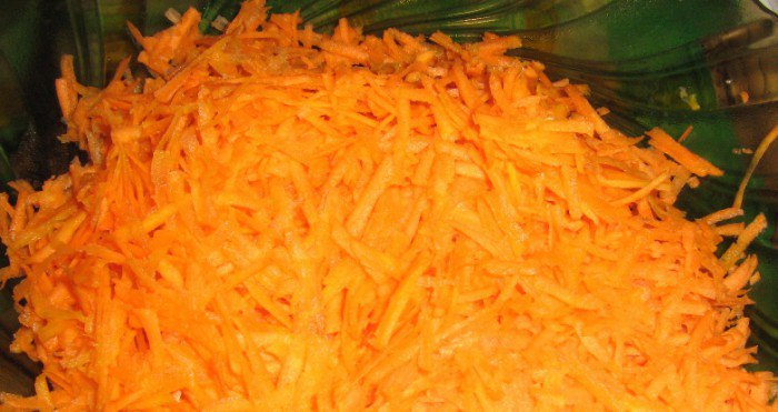 Простой рецепт постного пирога с морковью