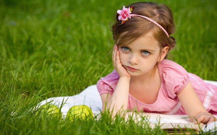 А стоит ли заинтересовать ребенка чтением?