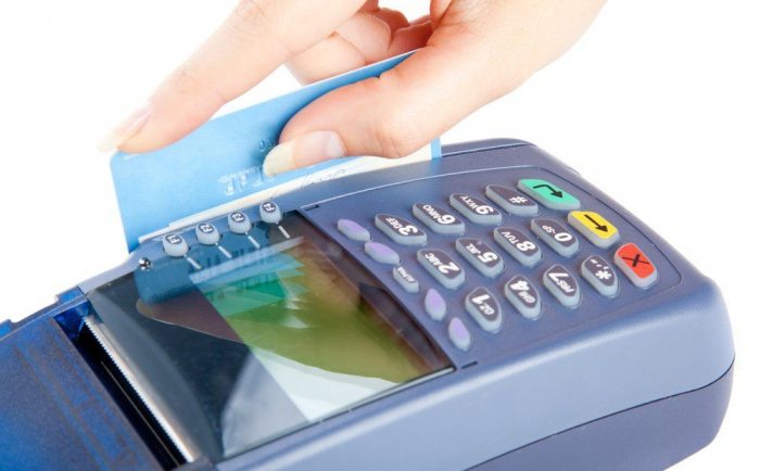 Как пользоваться кредитной картой и при этом не переплачивать?