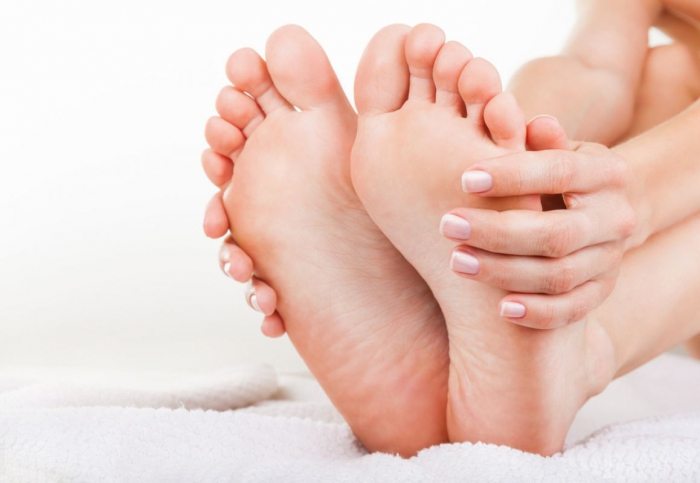 Народные средства для лечения чрезмерно сухой кожи ног